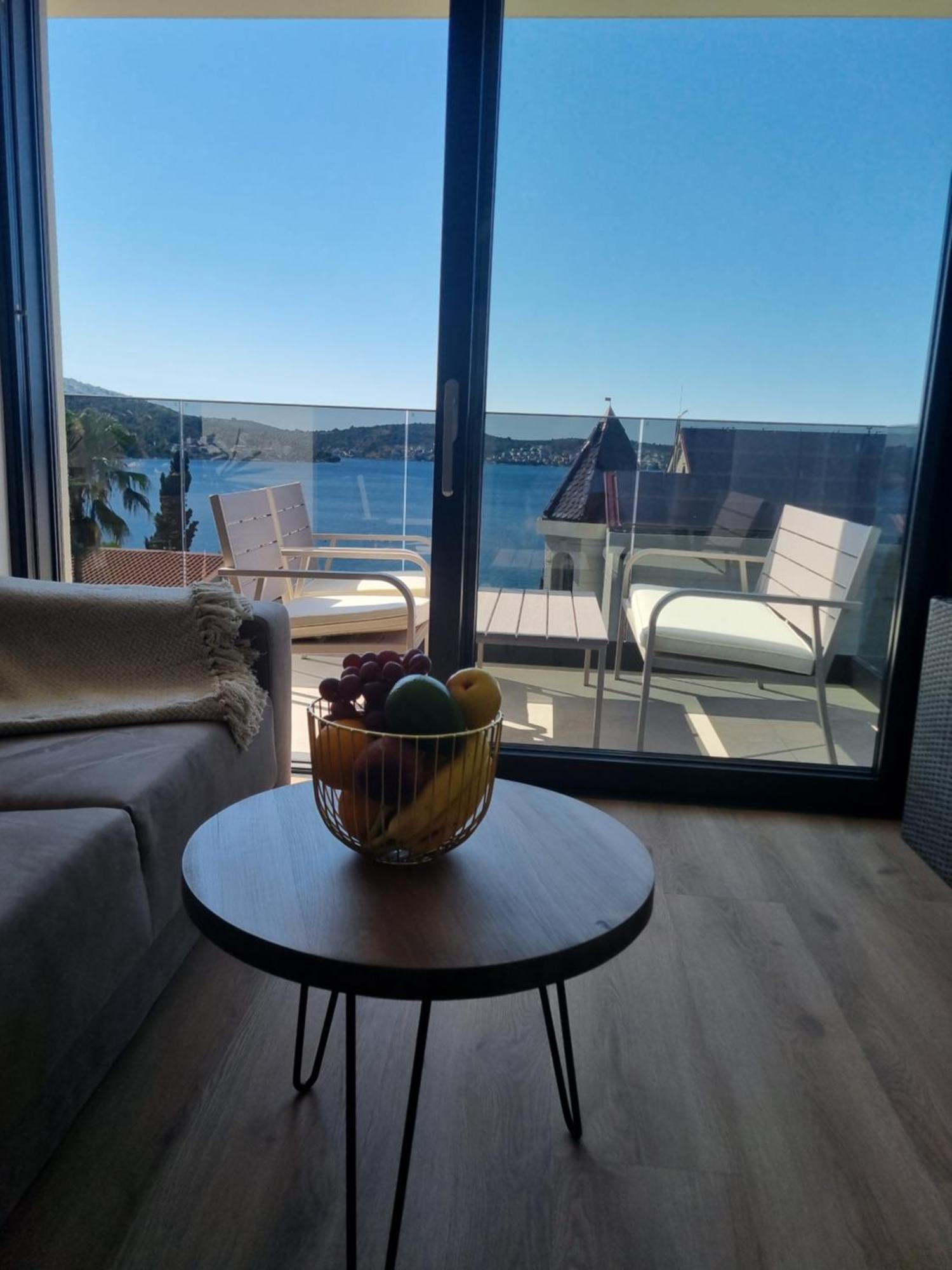 Luxvu Apartment Rogoznica  Luaran gambar