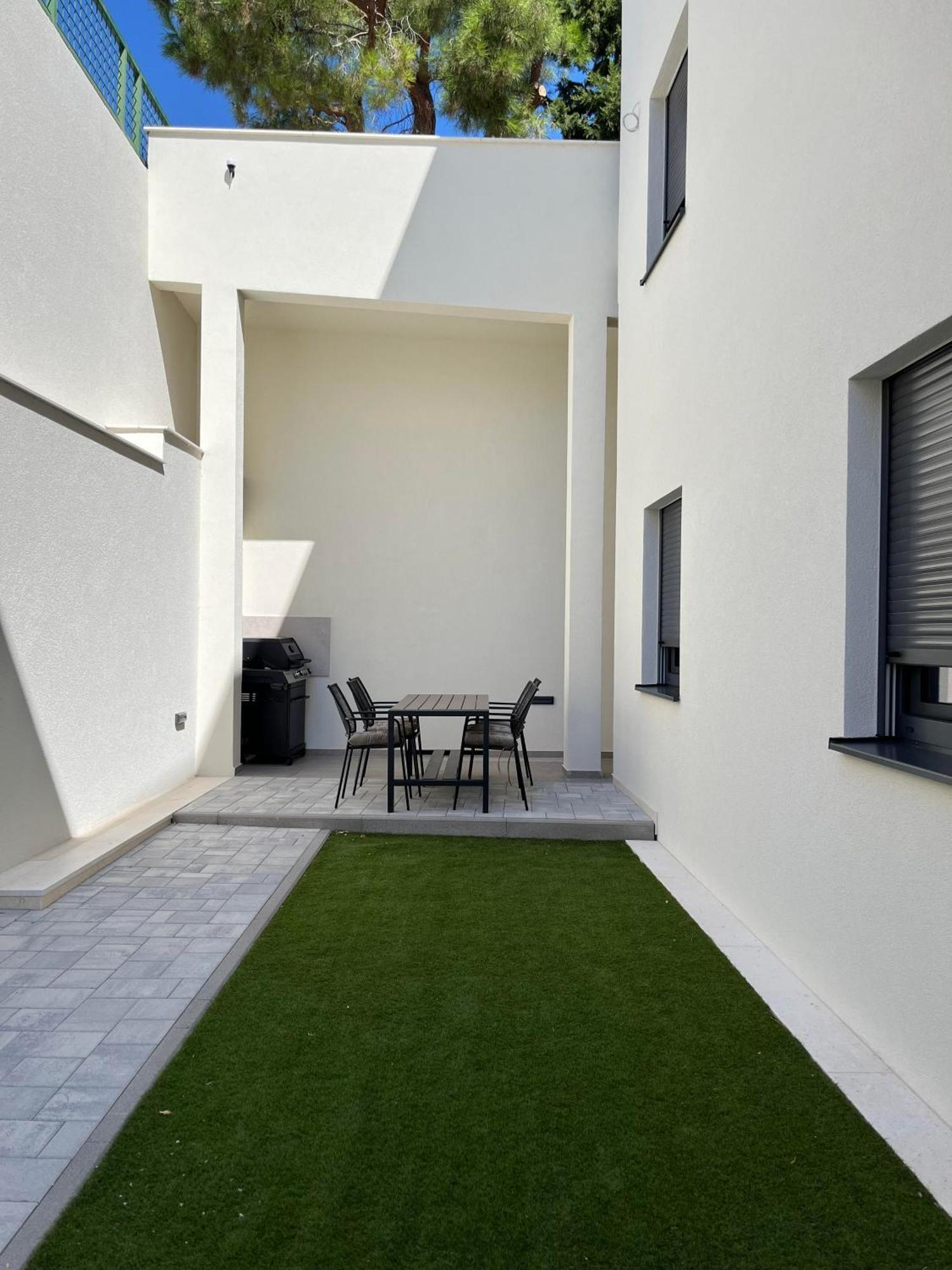 Luxvu Apartment Rogoznica  Luaran gambar